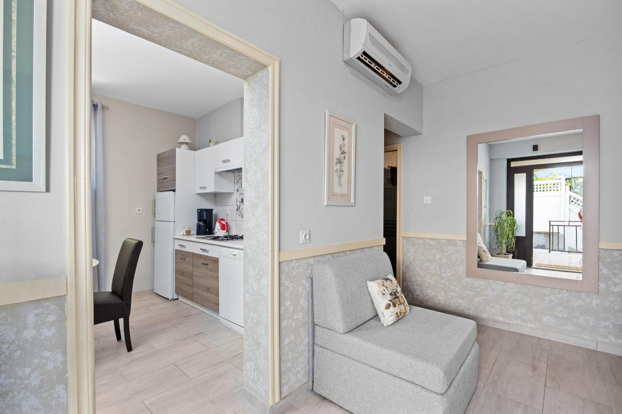 Appartement Ladym à Rabac Extérieur photo